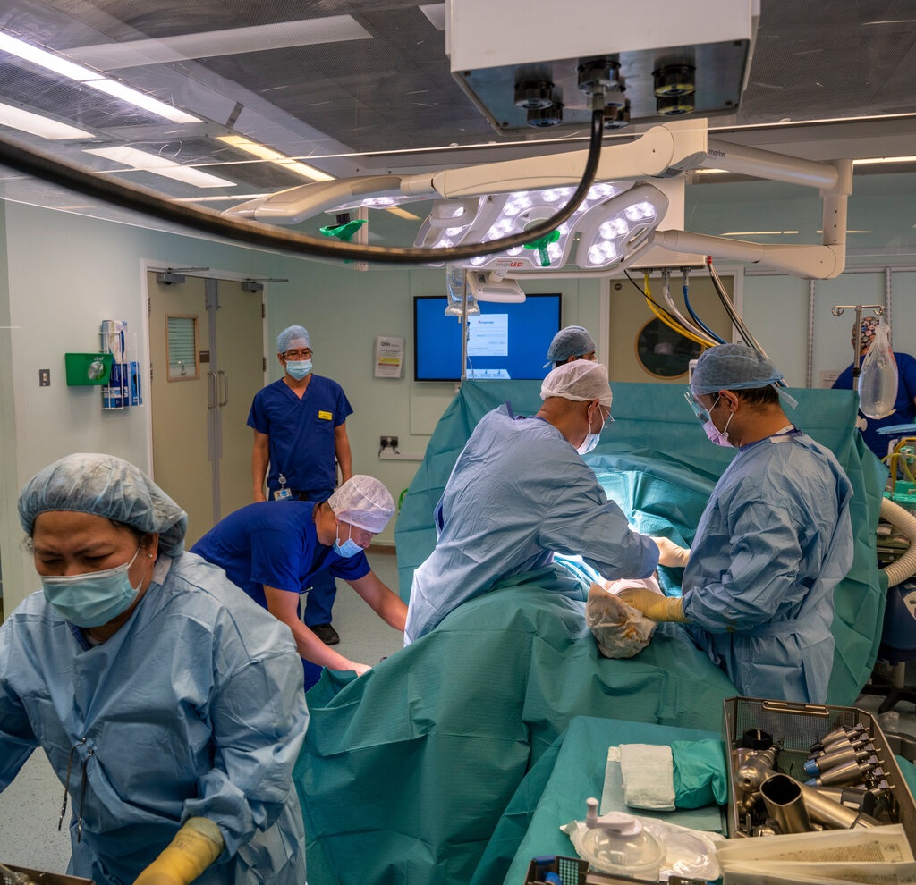 CAN BRITAIN FIX ITS HEALTH SERVICE MediBid